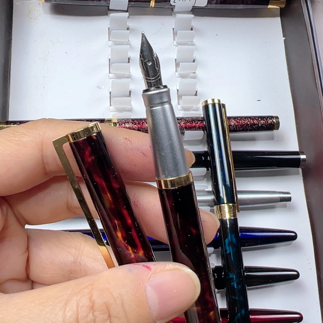 便携式暗红色冰花极锋838异形笔尖钢笔