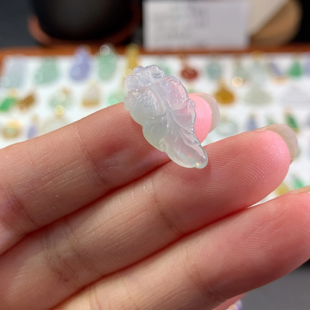 翡翠未镶嵌颈饰翡翠吊坠的未镶嵌