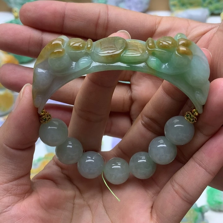 颈饰未镶嵌翡翠翡翠