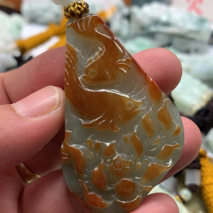 翡翠未镶嵌颈饰保真天然a货翡翠