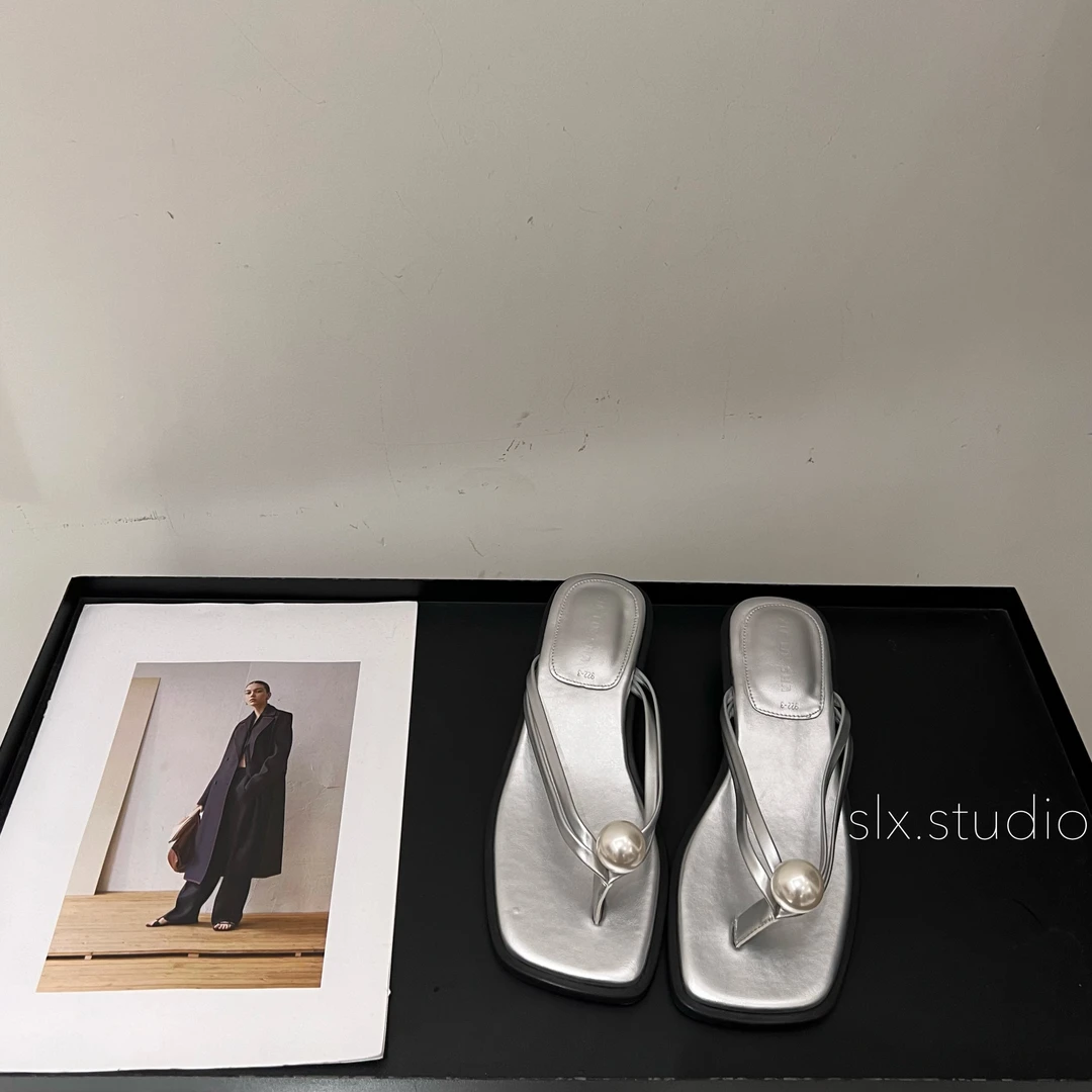 slx@ 922-3 一颗珍珠人字拖鞋