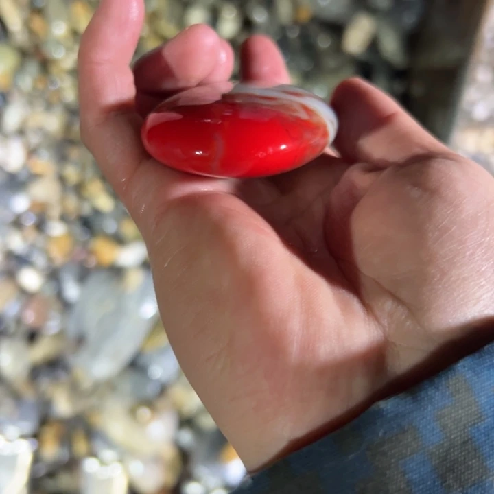 和田玉（糖玉）未镶嵌珠宝奇石