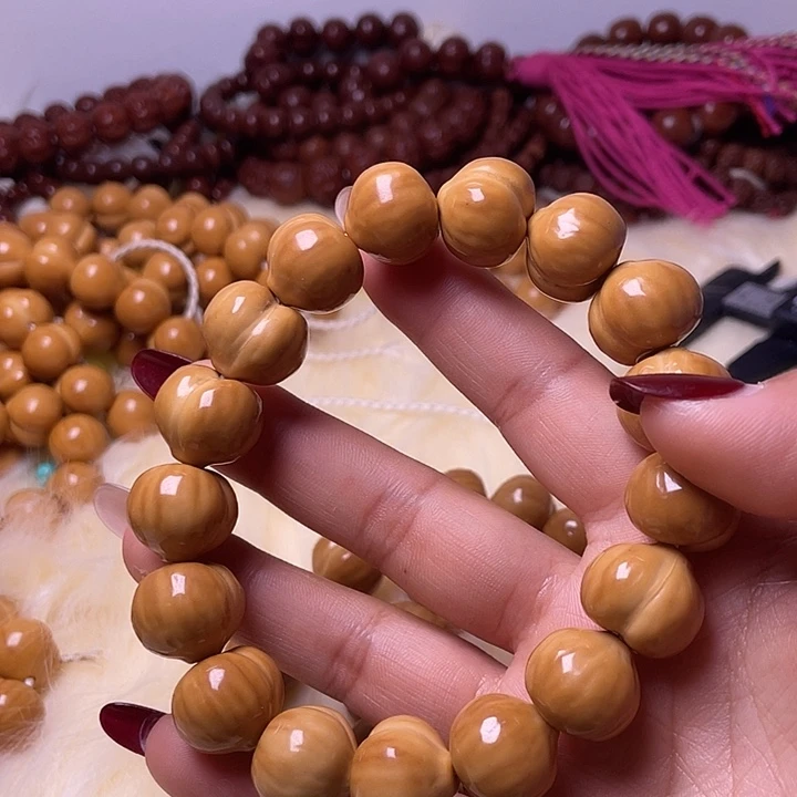 ****猴头核桃手串17尺寸肌理纹屁桃手串全品无暇