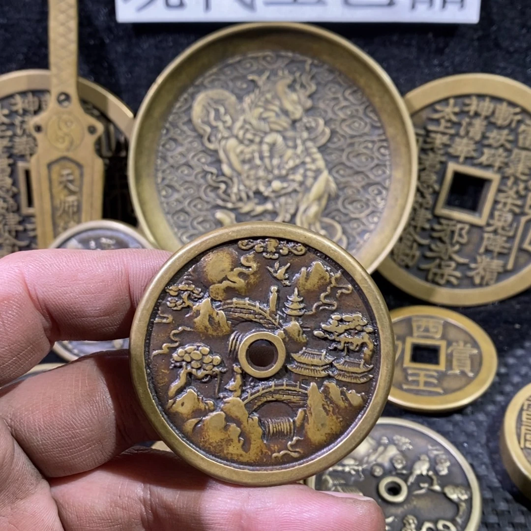 古***童翻砂铸造现代工艺品