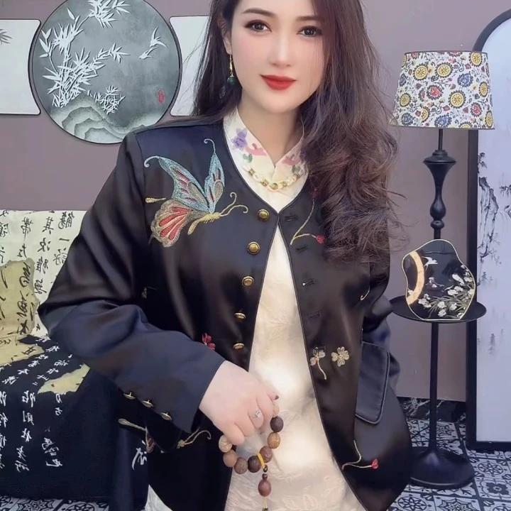 1976国风刺绣春款外套