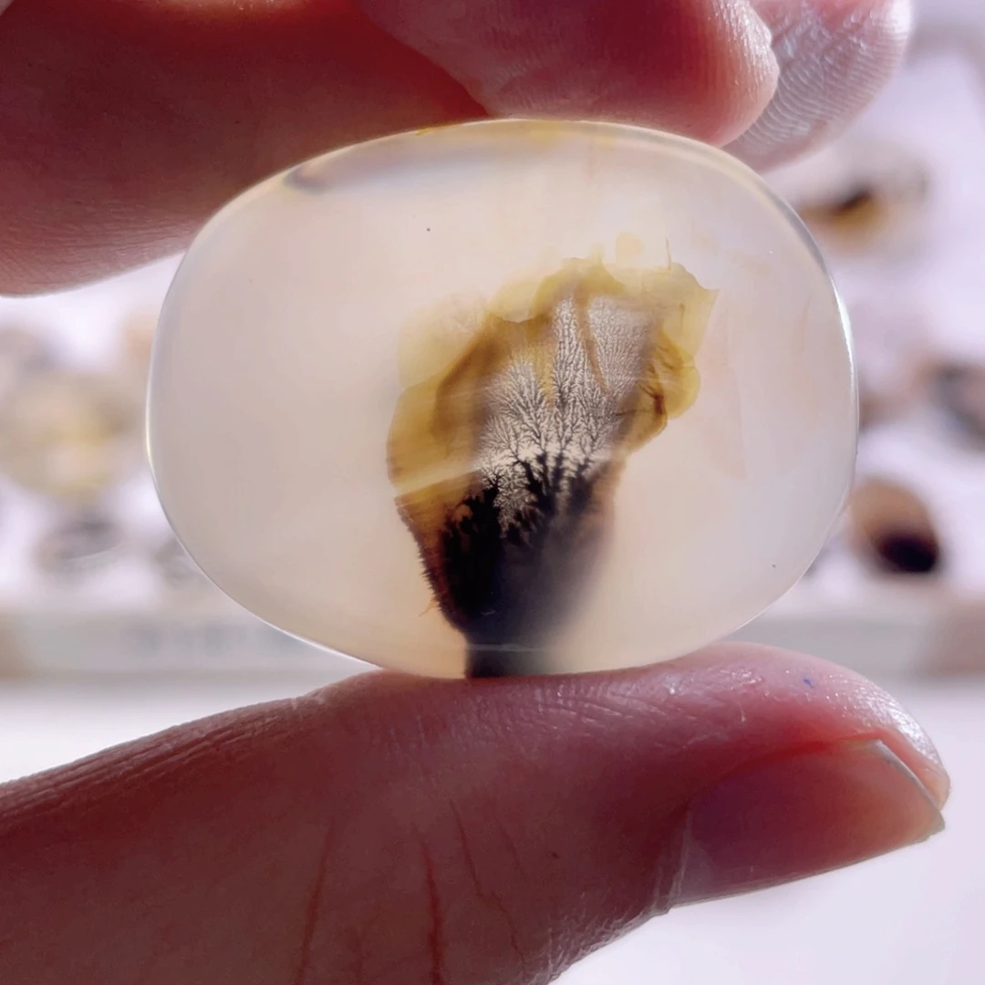 合金颈饰玛瑙/玉髓