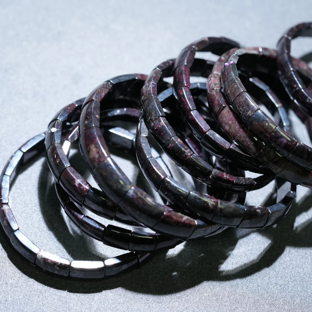 【黑胖珠宝】 CY045 舒俱来老油紫手牌 多样性发其一