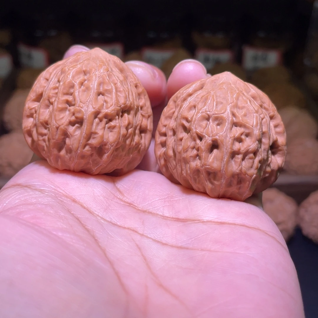 文玩核桃把件铁锤