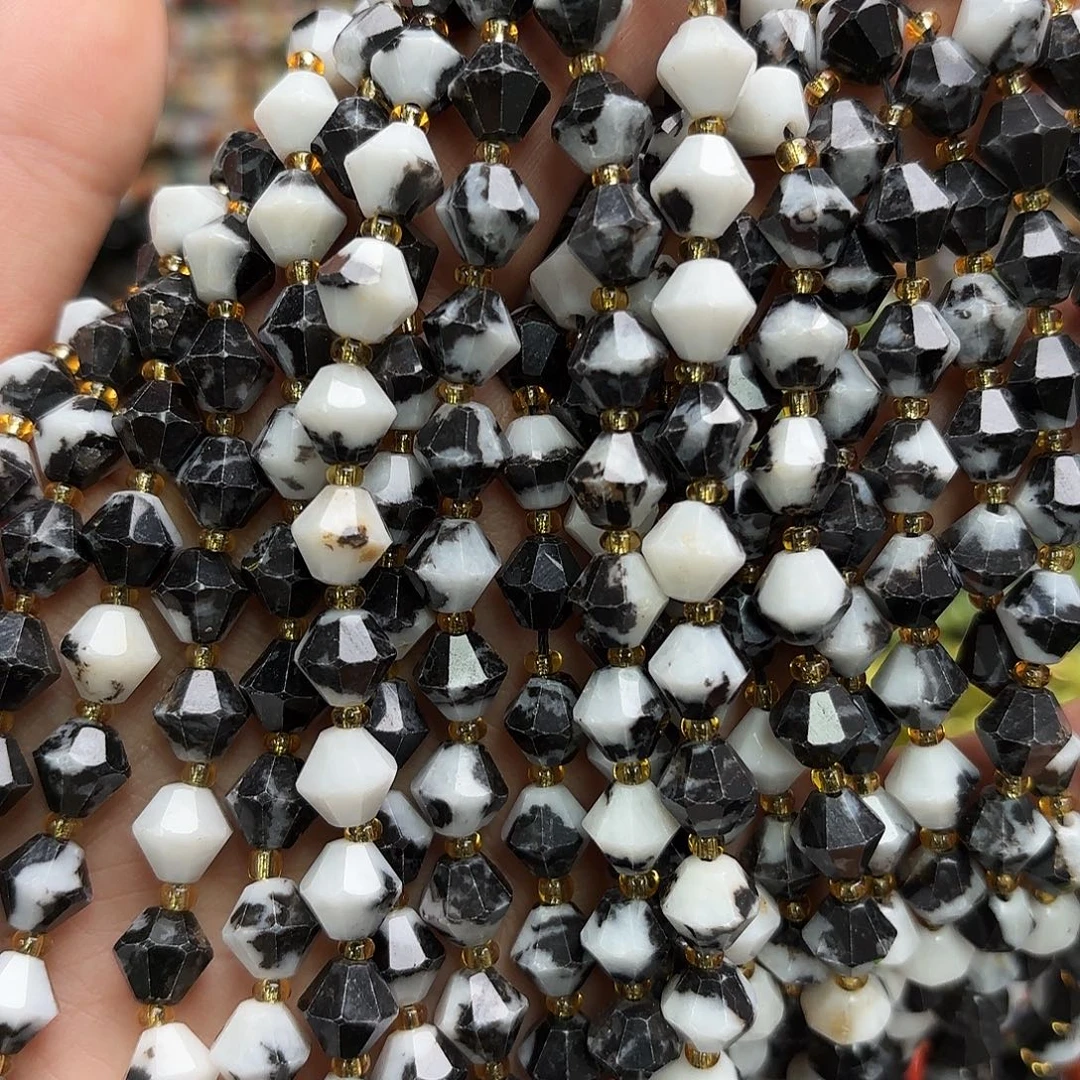 玛瑙/玉髓未镶嵌珠宝半成品卡8黑白斑马塔切一条