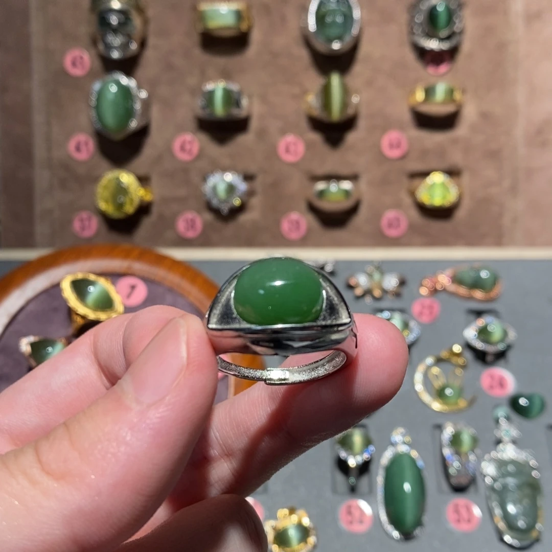 和田玉未镶嵌戒指