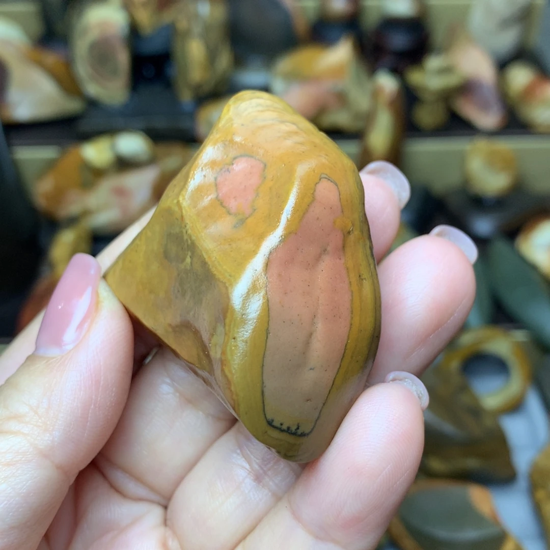 468900864224689953256