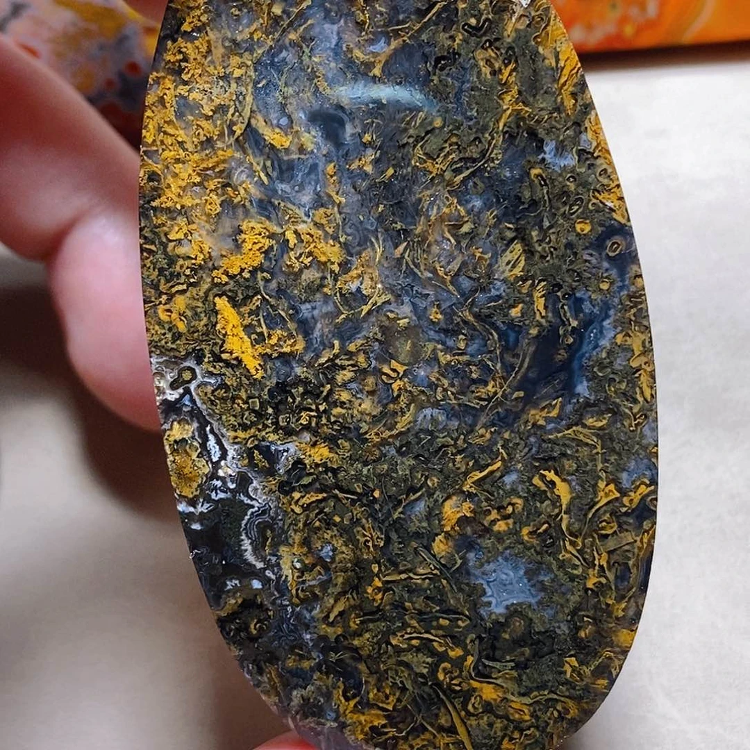 未镶嵌颈饰玛瑙/玉髓小*猫