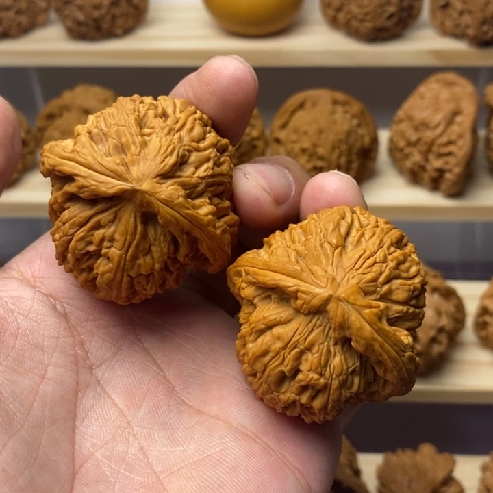 把件核桃43尺爆肉球将全品一物一图