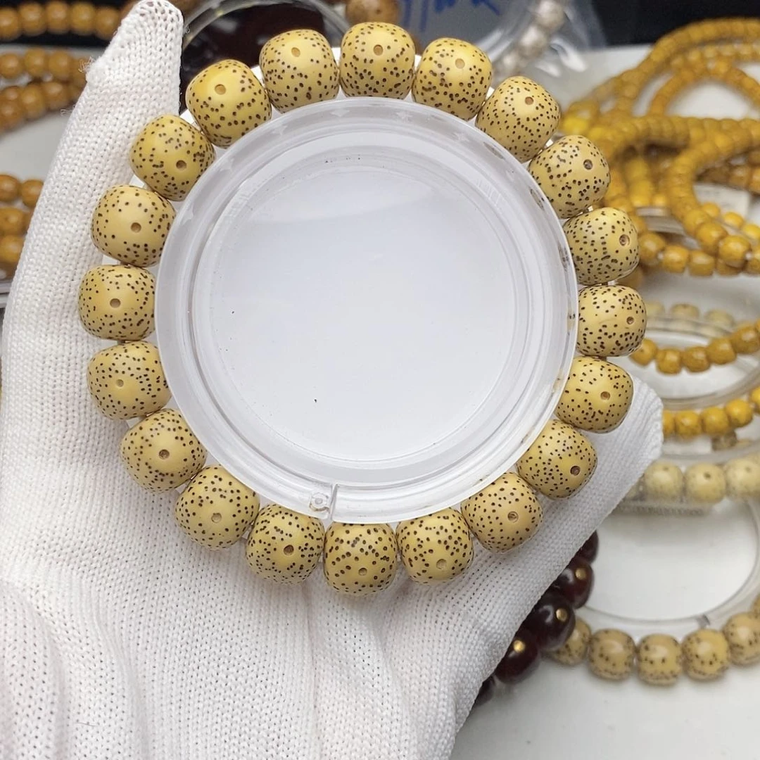 手串星月菩提12/11鸡油黄月朗星稀