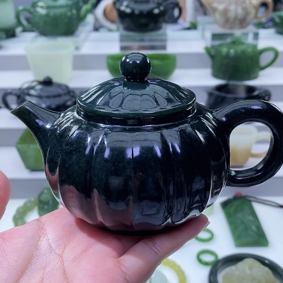 和田玉未镶嵌挂件茶壶