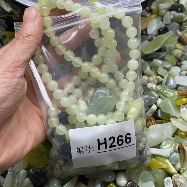 蛇纹石玉鱼缸石未镶嵌