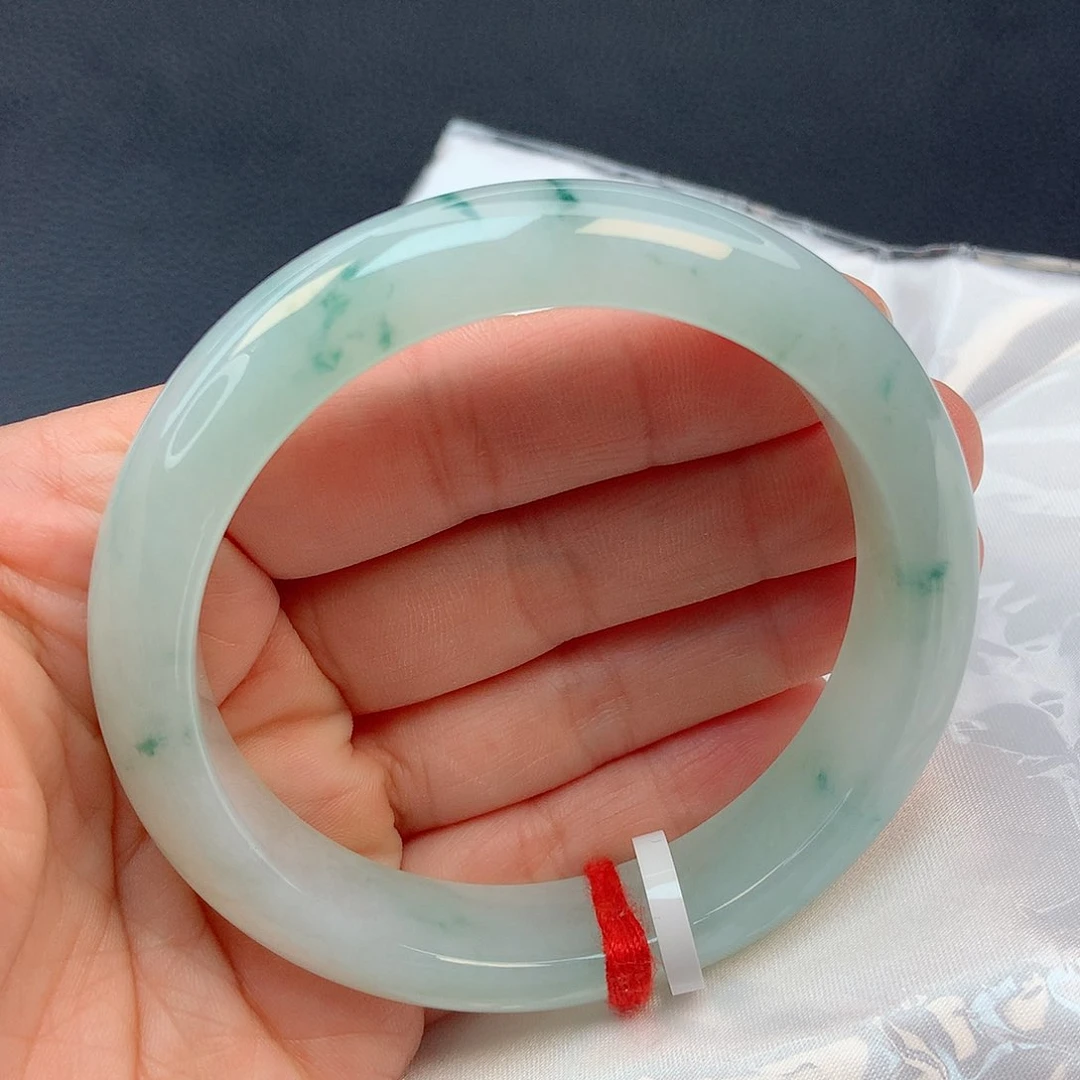 未镶嵌手镯翡翠58圈