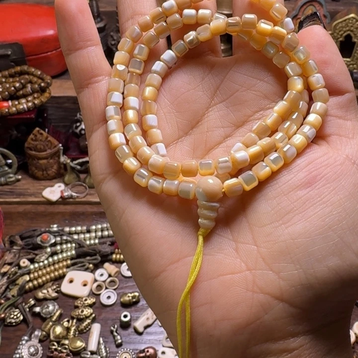 泥塑………………………………………………