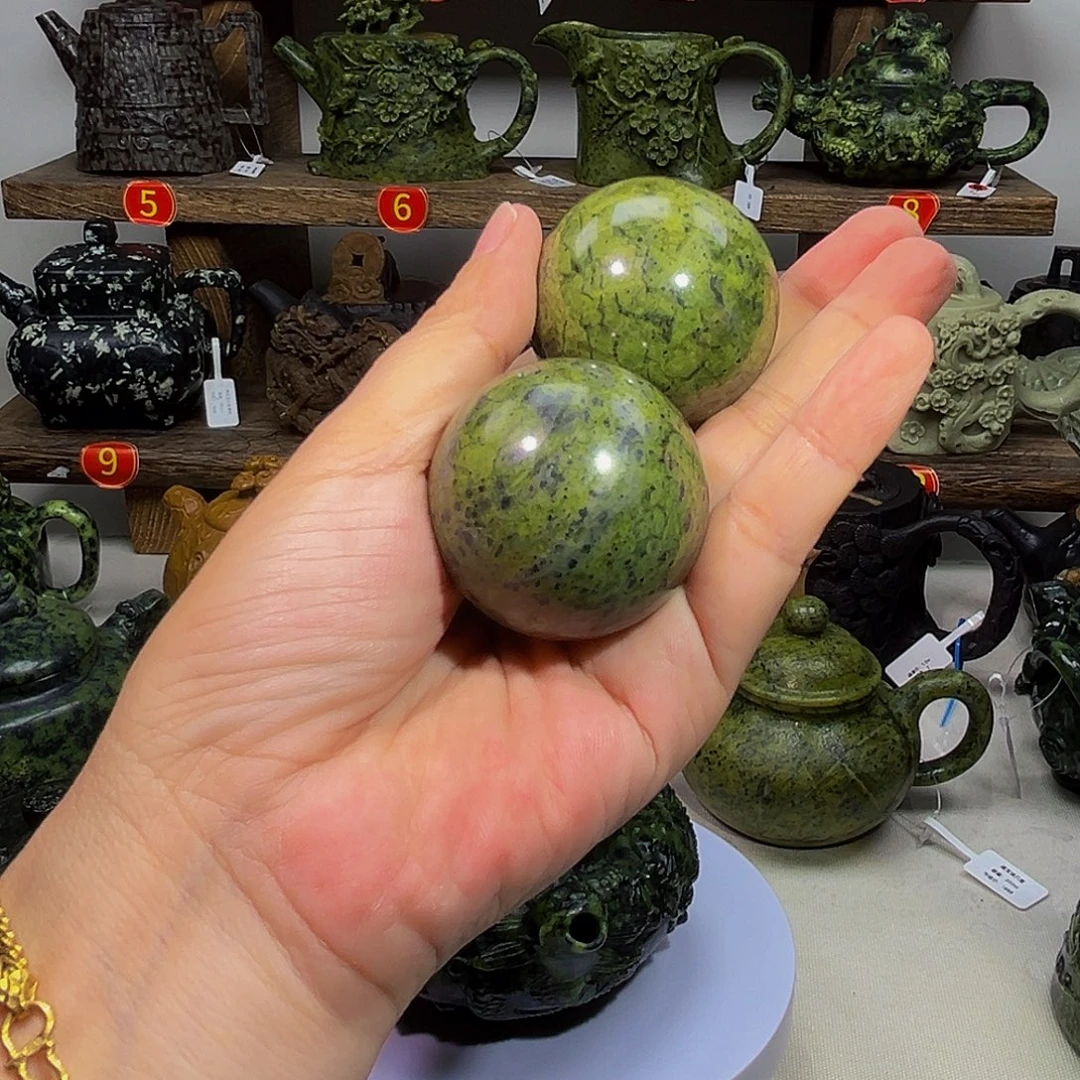 石材藏玉药王石手球