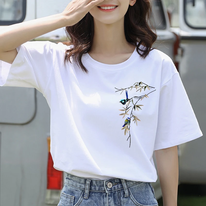 白色正肩短款t恤女短袖夏季2025新款潮牌印花半袖修身上衣女Q