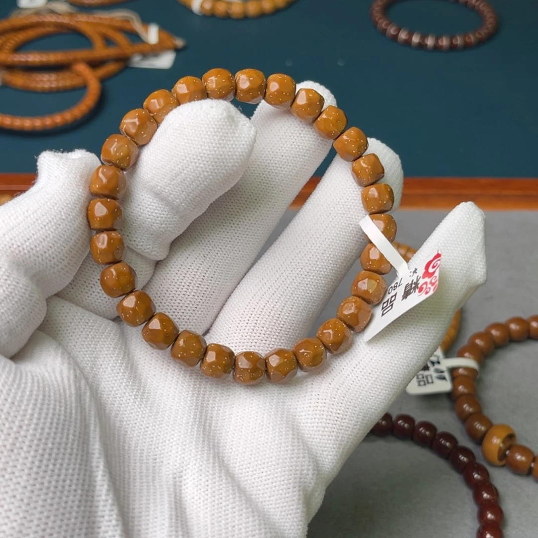 紫金鼠手串Y****t8.3左右尺无相精品实心鼠