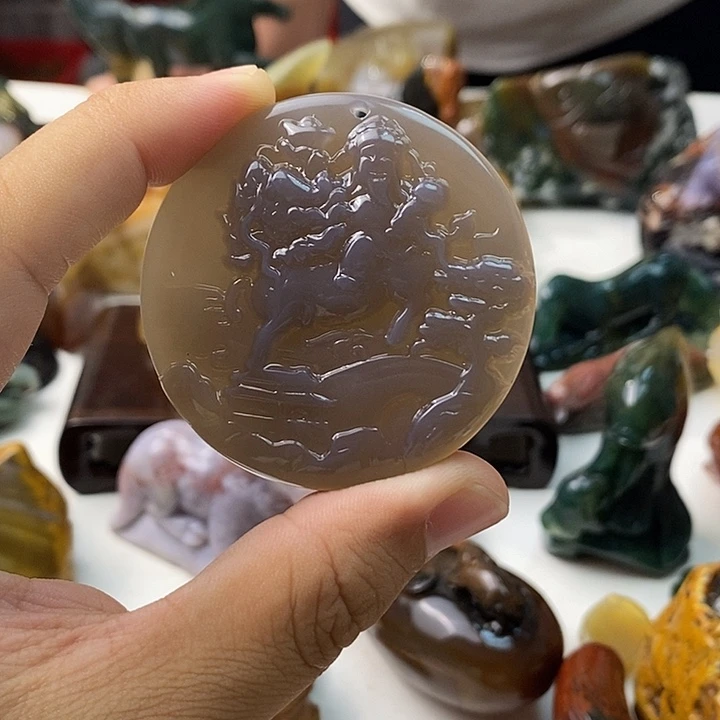 合金颈饰玛瑙/玉髓