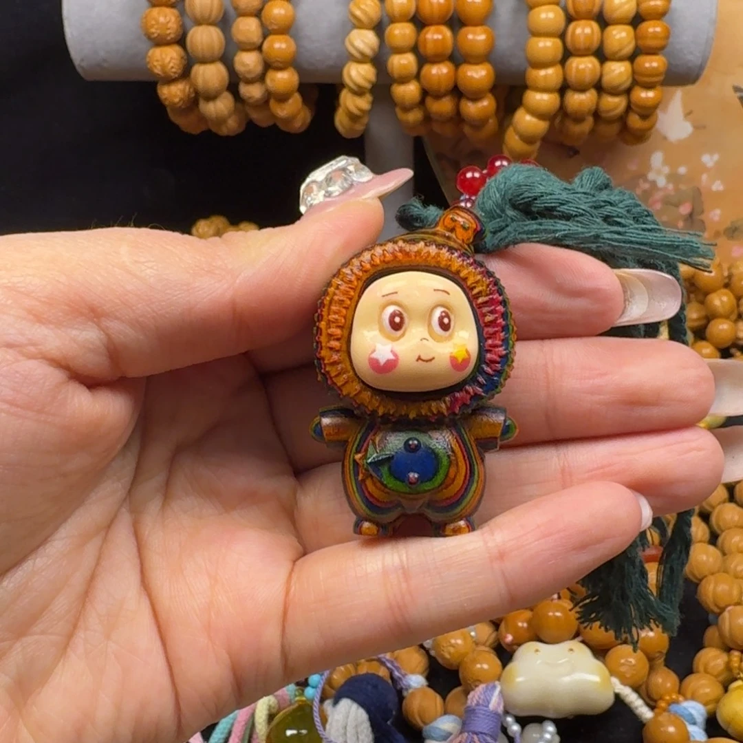 @****核桃手串/手链彩虹色星星人