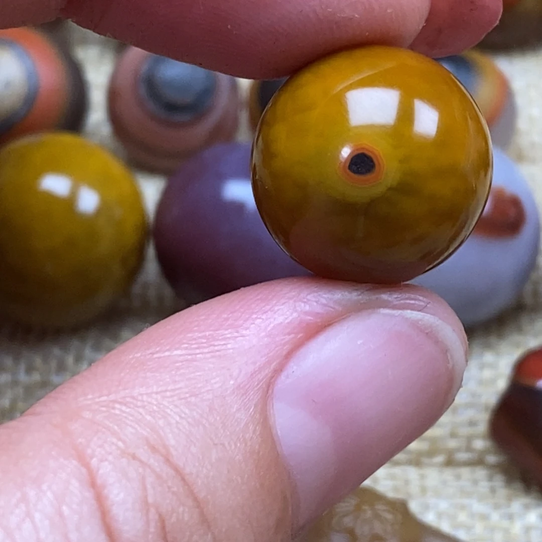 仁***者玛瑙/玉髓战国红玛瑙未镶嵌