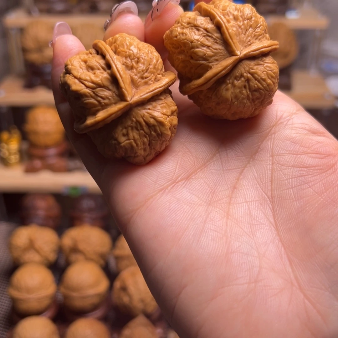 把件桃核天顶三棱H22、40……