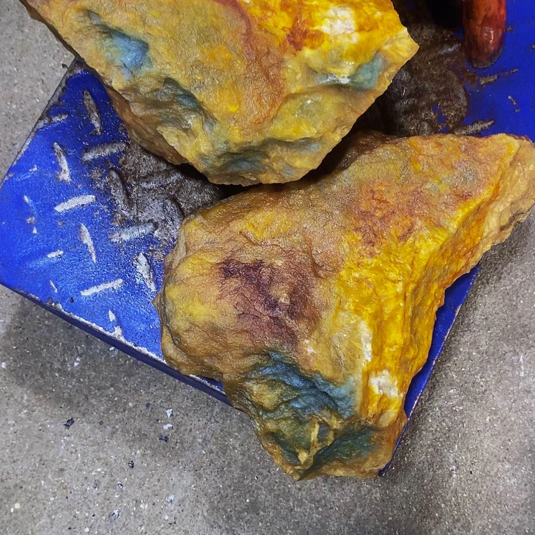 森***林岫玉未镶嵌岫玉原石