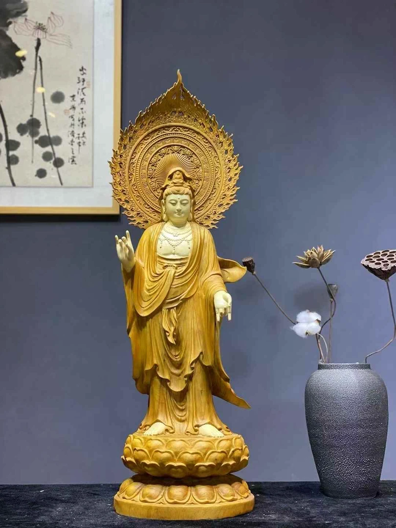 香樟木自在观音木雕造像长26.宽26.高90厘米