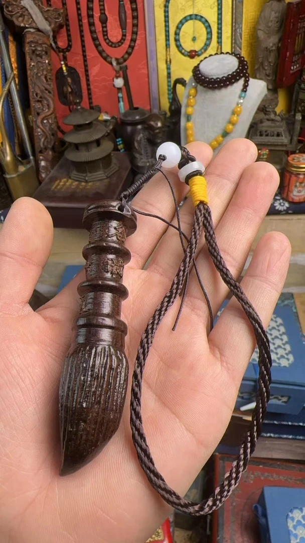 【闪购链接】紫檀毛笔手把件