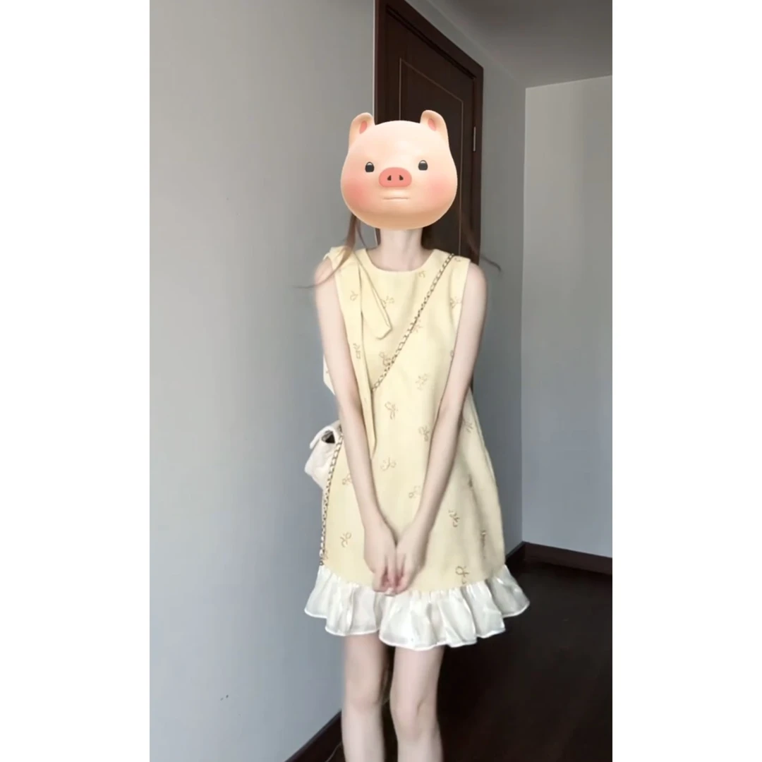 富家千金蝴蝶结碎花奶黄色无袖背心连衣裙女小个子短裙