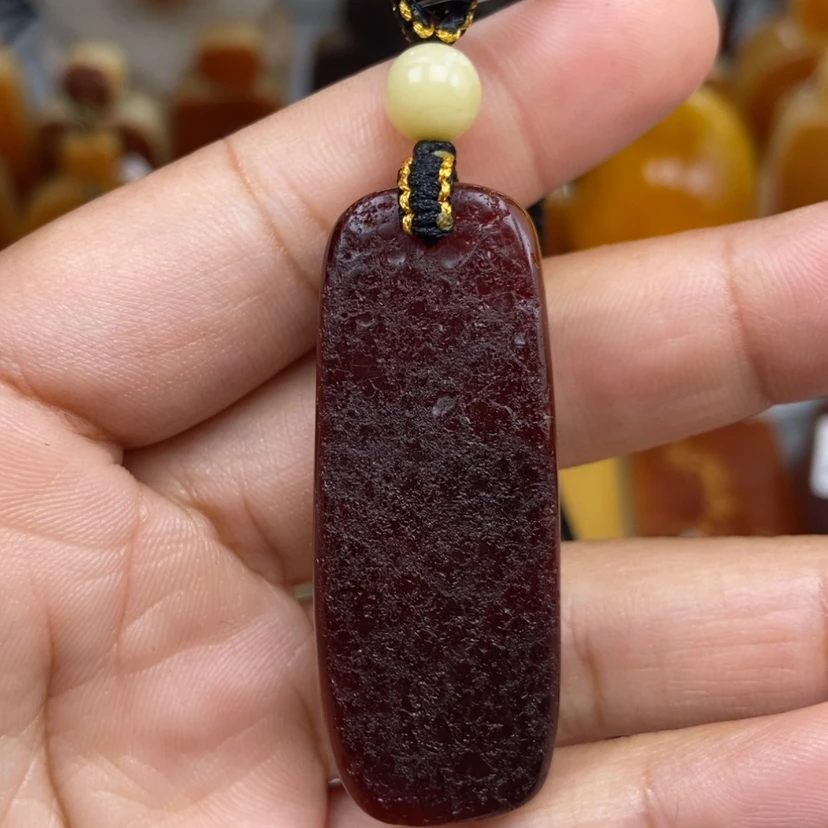 【闪购商品】琥珀颈饰未镶嵌