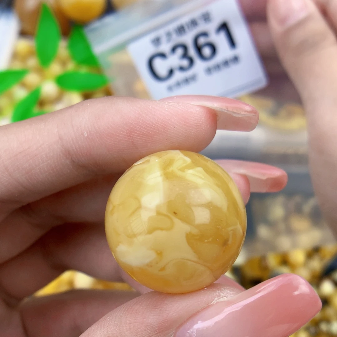 未镶嵌琥珀珠宝奇石23