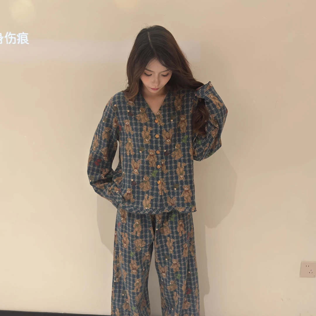 VINEEMAN【卡比小熊】秋冬甜美V领小熊女士宽松翻领长袖松紧带睡衣