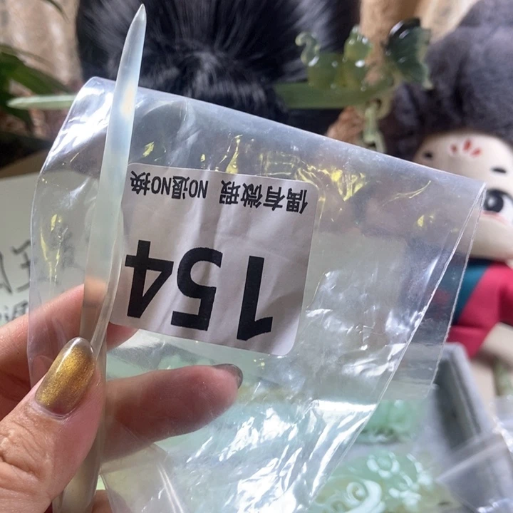 未镶嵌蛇纹石玉发饰R***t