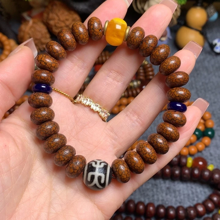 星月菩提吊坠菩提