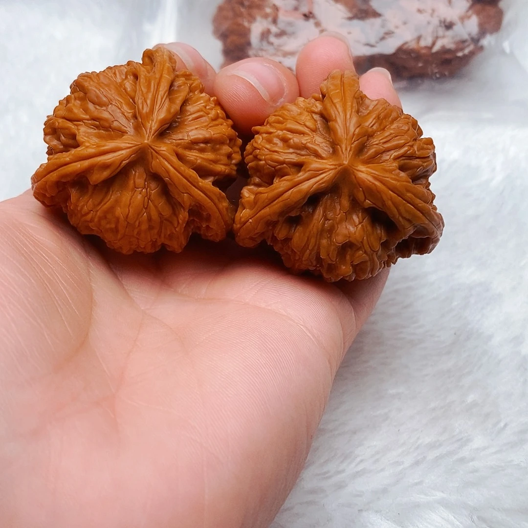 秃****吊坠文玩核桃三棱