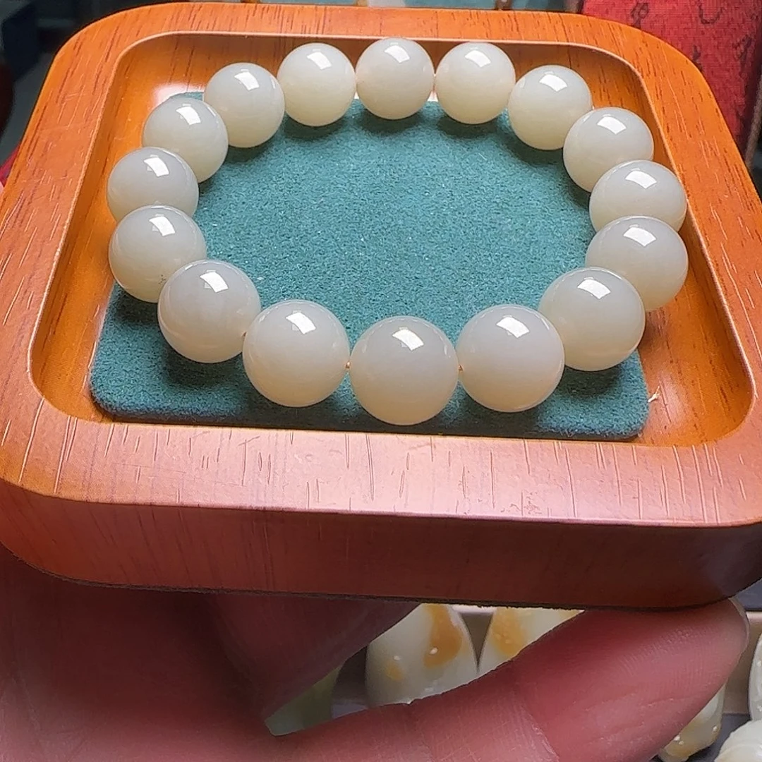 和田玉颈饰未镶嵌馨****馨