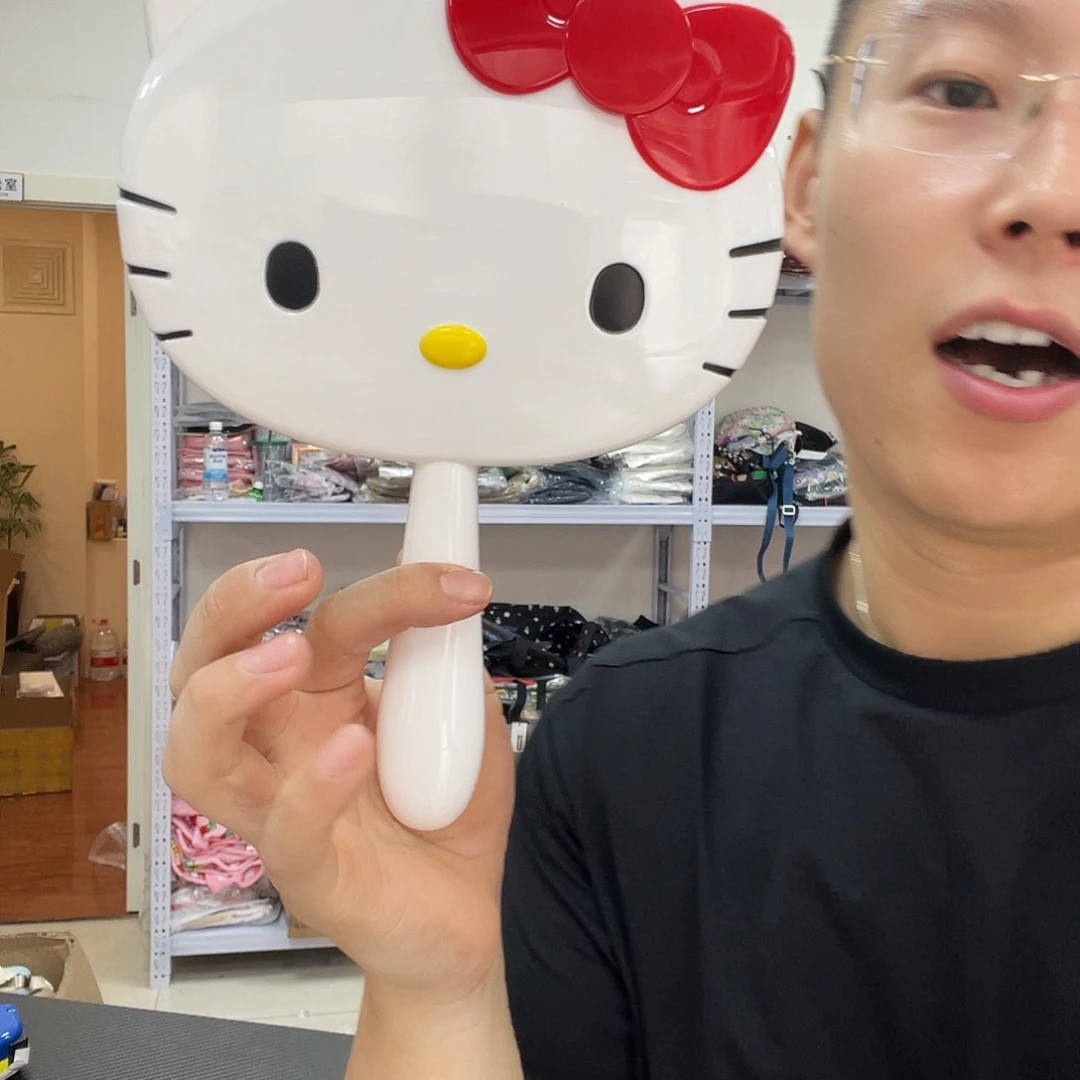 PU化妆包等各种产品的