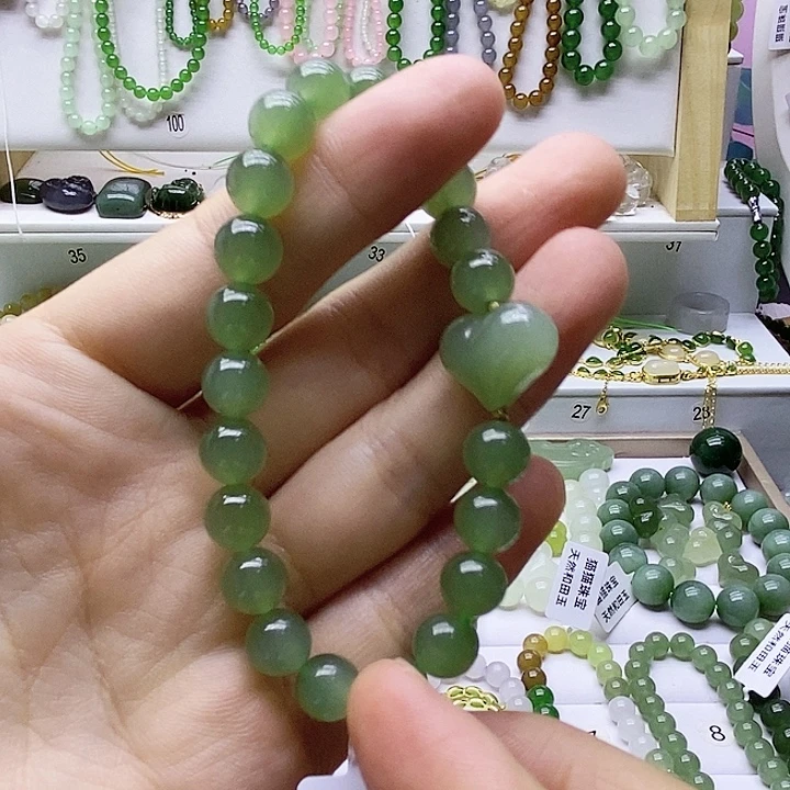 18K金镶嵌手链和田玉