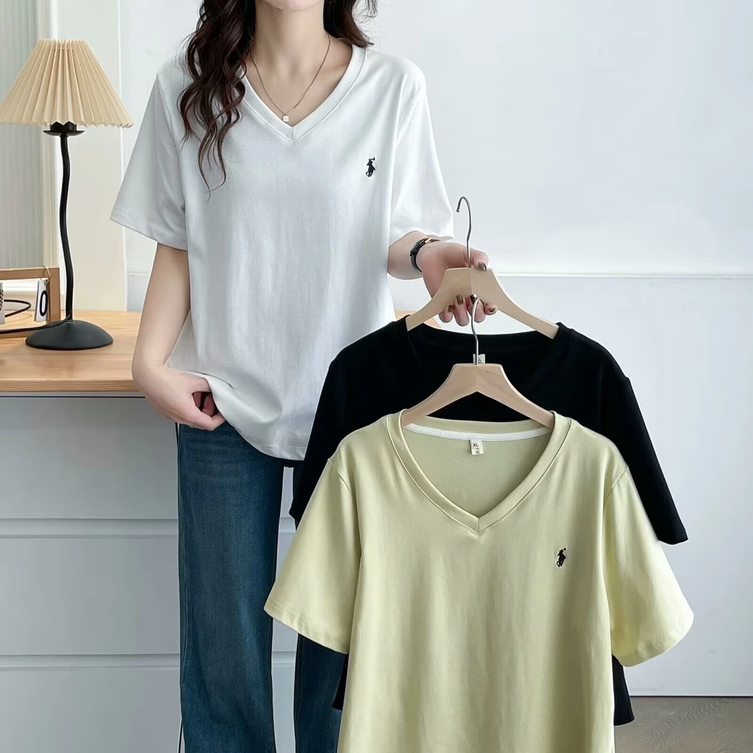 2025夏季新款大码洋气休闲百搭宽松显瘦遮肉V领刺绣短袖T恤上衣