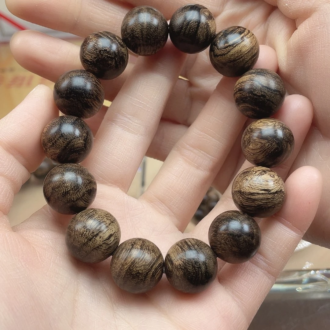 沉香手串用****6越南芽庄白棋虎皮缨子瘤疤s级
