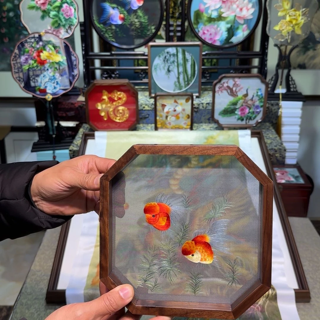 刺绣刺绣工艺精湛