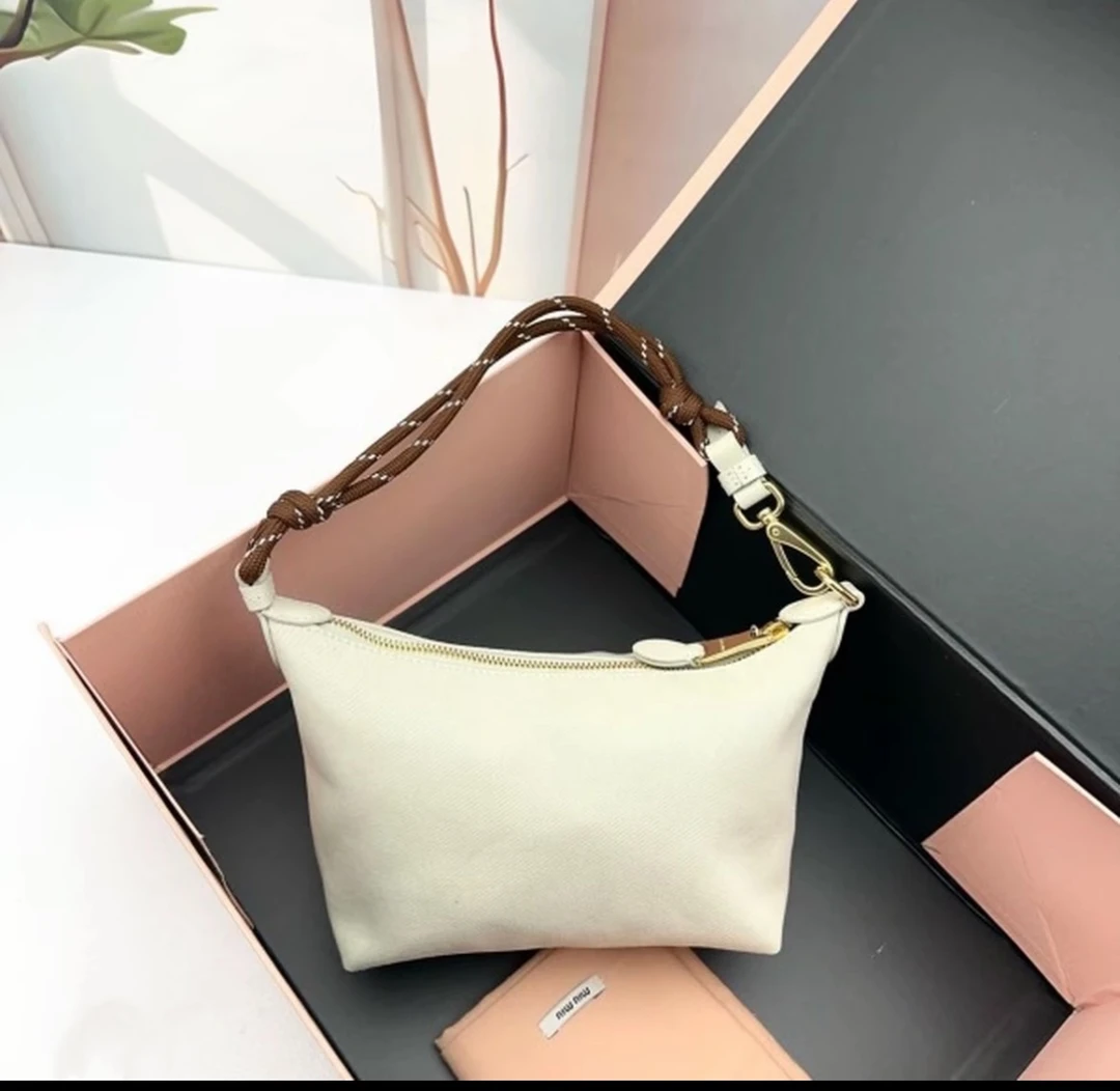 【A073】2025新款高级轻奢单肩斜挎女包