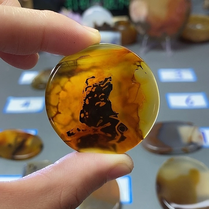 玛瑙/玉髓未镶嵌珠宝半成品77
