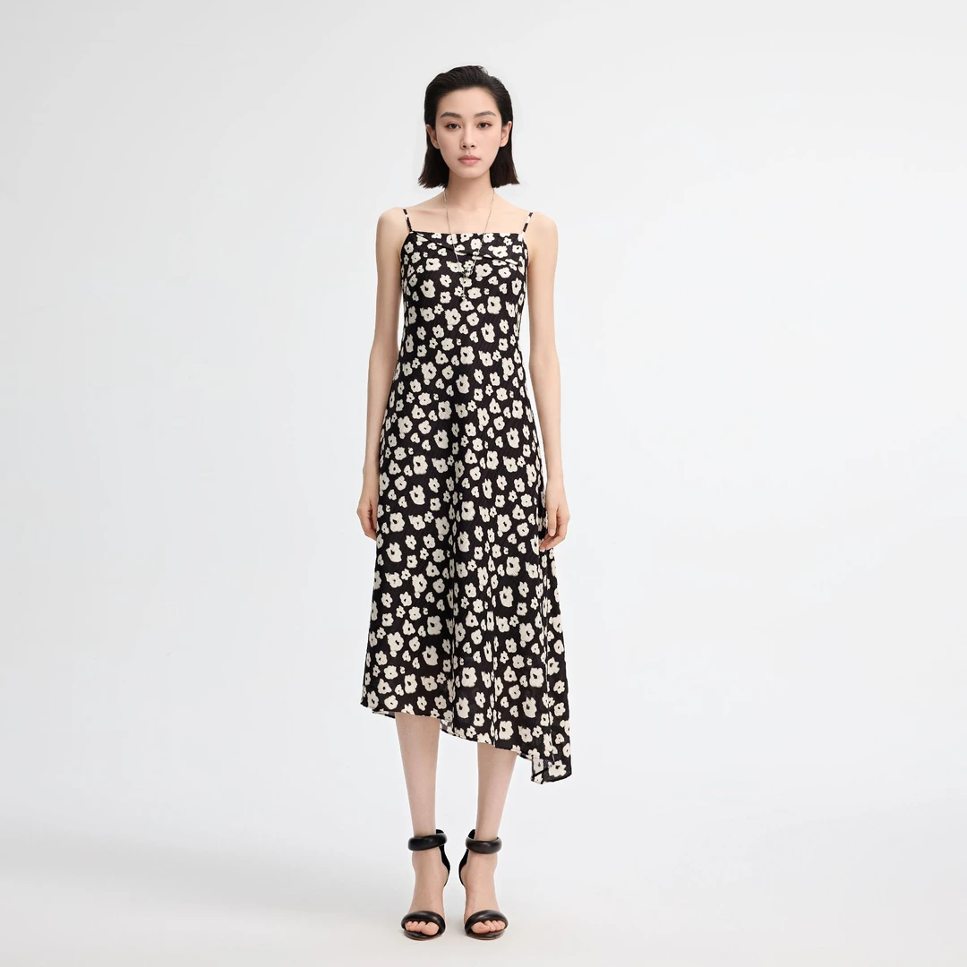 三彩3COLOUR夏女时尚通勤收腰显瘦简约吊带连衣裙S25238318L40