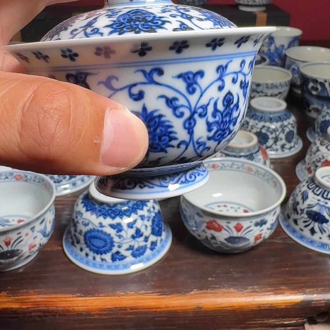 В***я杯子柴窑青花缠枝莲盖碗