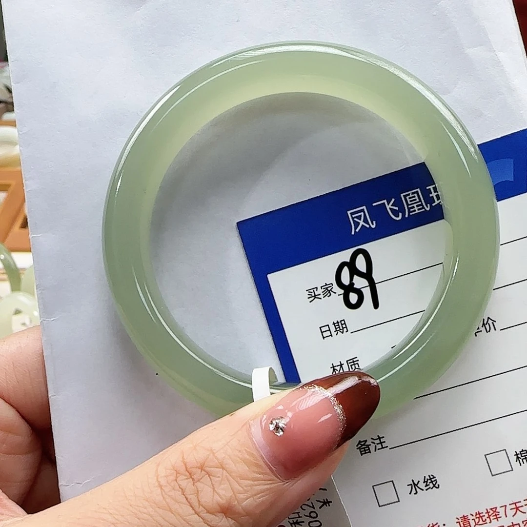 和田玉手镯未镶嵌57
